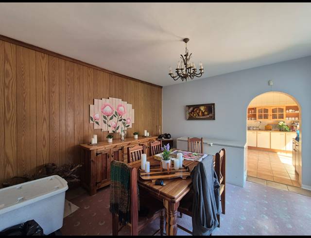 4 BEDROOM HOUSE FOR SALE IN BISHOPS BAY